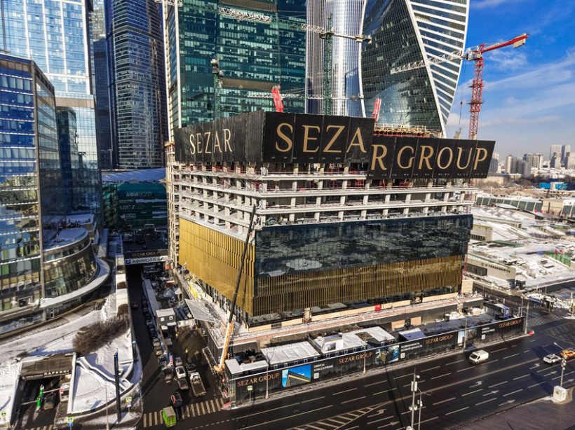 SEZAR GROUP приступил к облицовке светопрозрачных фасадов МФК «СИТИ 4»