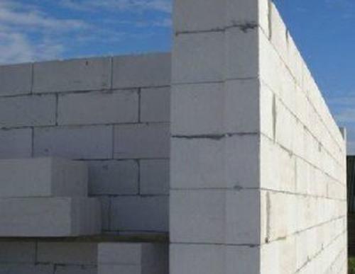 Толщина стены из газобетона